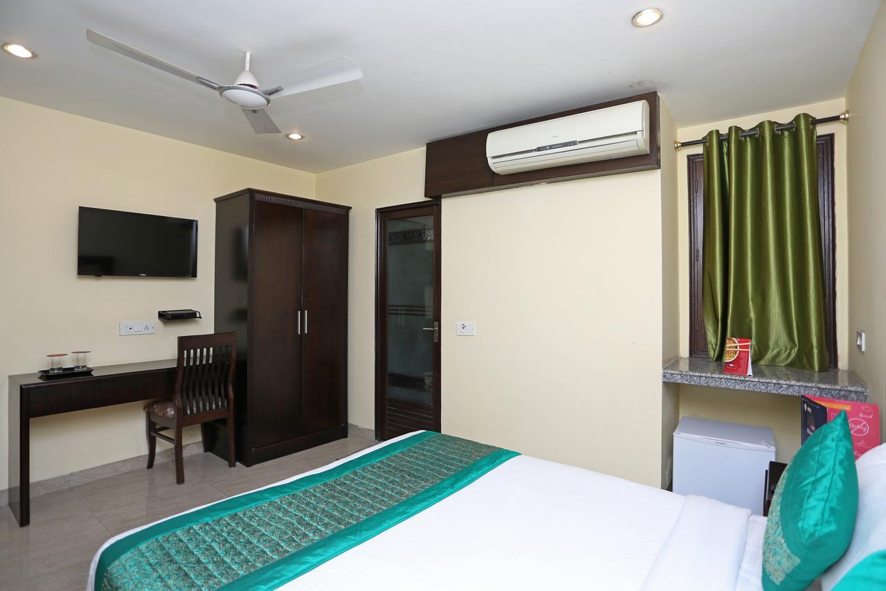Oyo 714 Hotel De Plaza New Delhi Exterior photo
